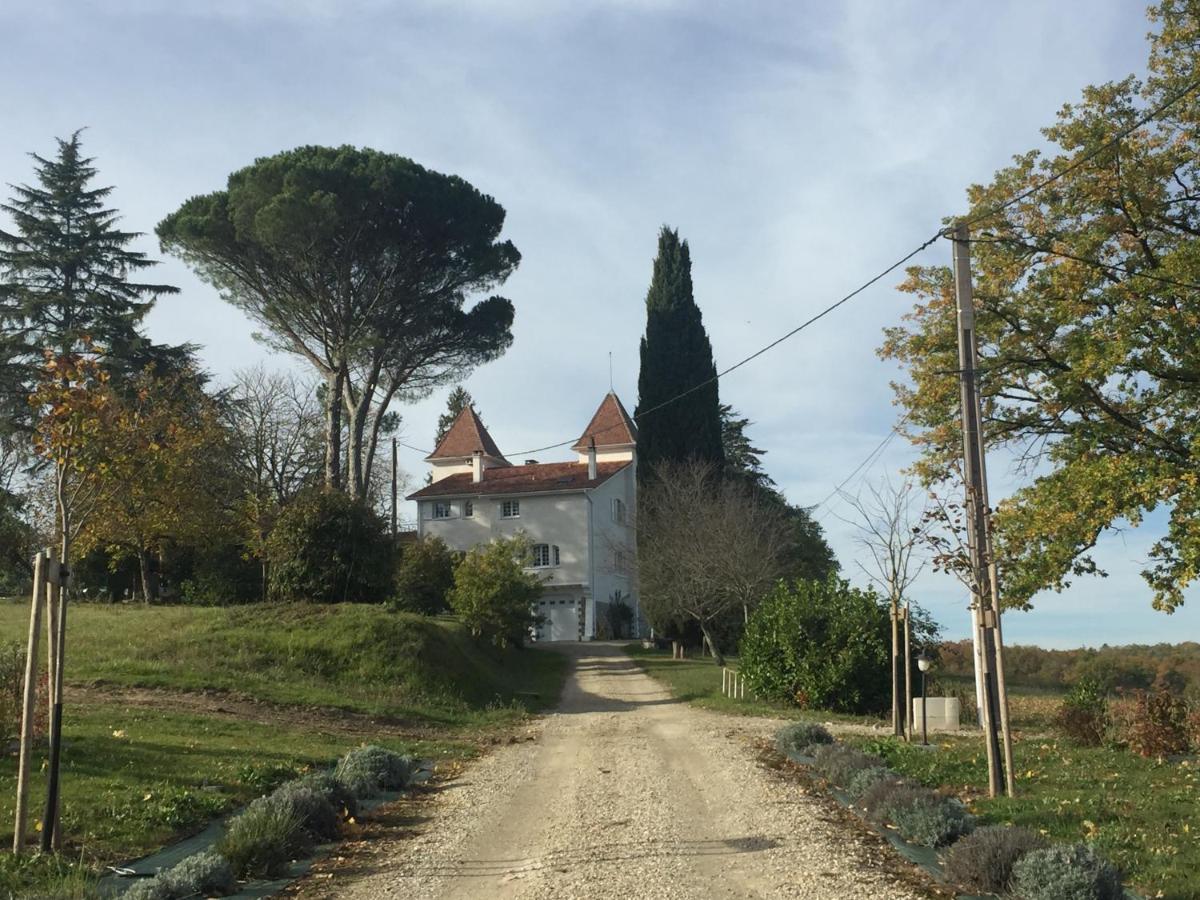 Domaine Des Peyries - Chambres Et Table D'Hotes Saint-Barthelemy-d'Agenais Exterior foto