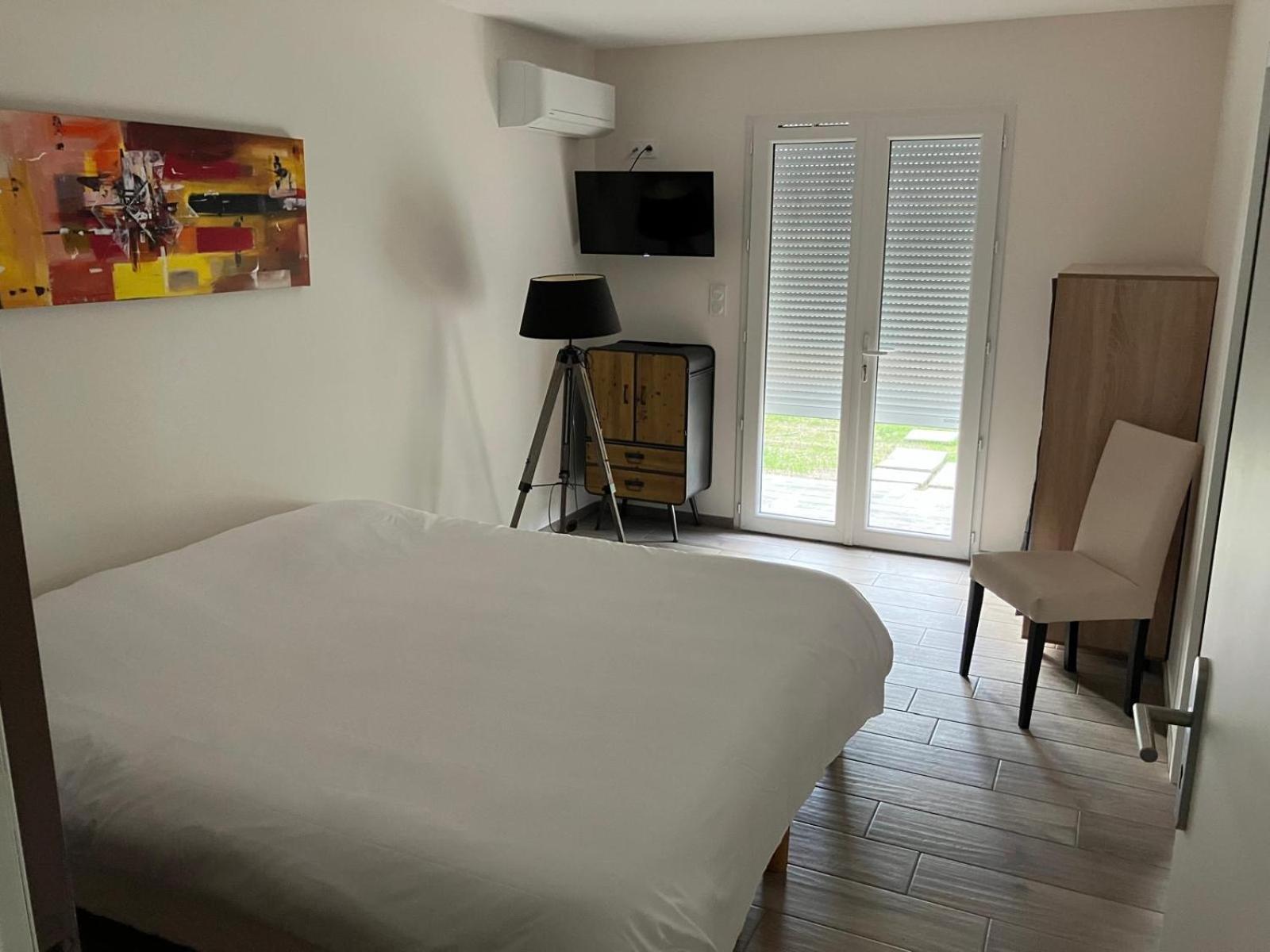 Domaine Des Peyries - Chambres Et Table D'Hotes Saint-Barthelemy-d'Agenais Exterior foto